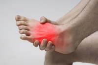 Symptoms and Causes of Foot Stress Fractures